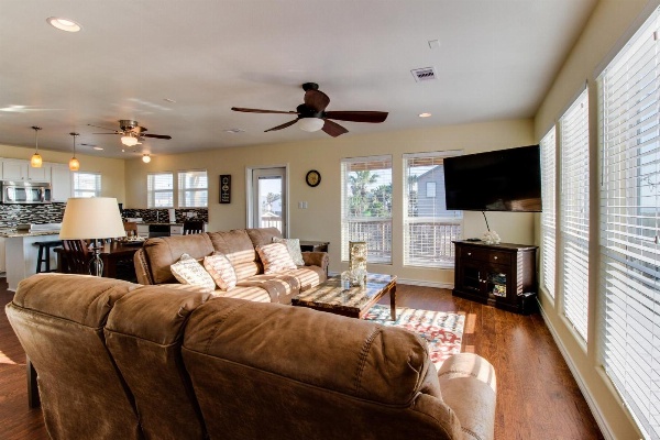 Paradise At Last image 7